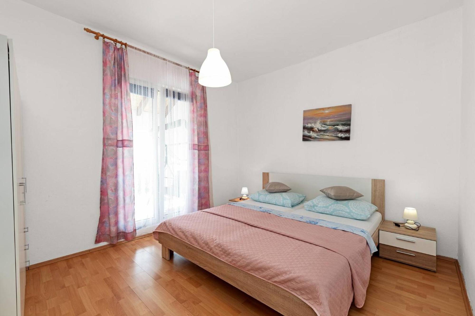 Apartment Lara Tribunj  Bagian luar foto